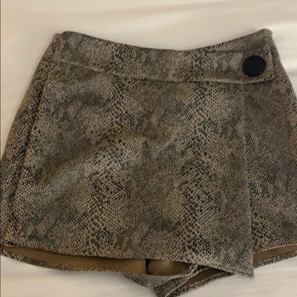 Zara skort - Picture 3 of 3